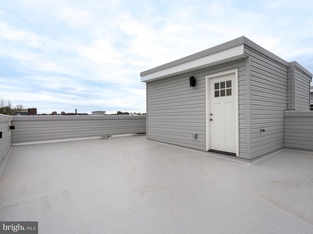 1933-35 N LEITHGOW ST, Philadelphia, PA 19122