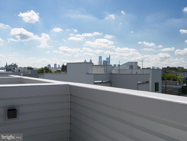 1933-35 N LEITHGOW ST, Philadelphia, PA 19122