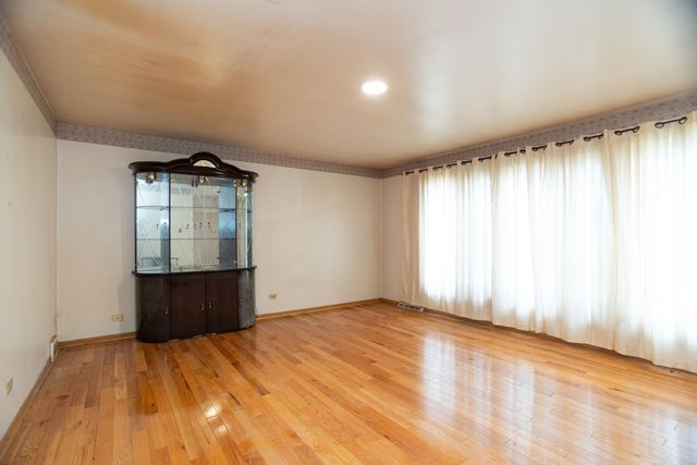 17246 Bernadine Street, Lansing, IL 60438