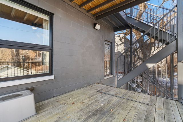 4337 S Berkeley Avenue 2, Chicago, IL 60653