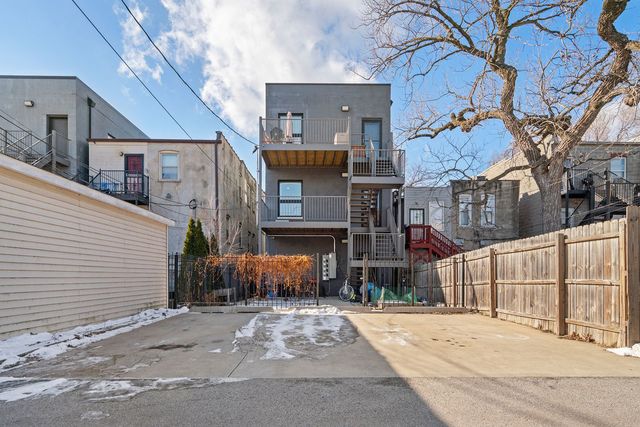 4337 S Berkeley Avenue 2, Chicago, IL 60653