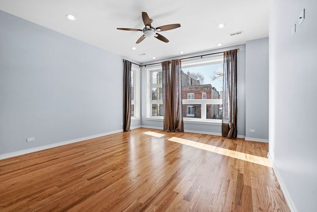 4337 S Berkeley Avenue 2, Chicago, IL 60653