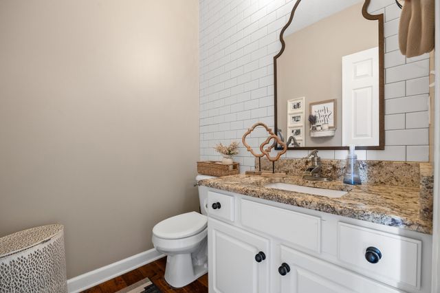 1013 NE 16th Street, Ankeny, IA 50021