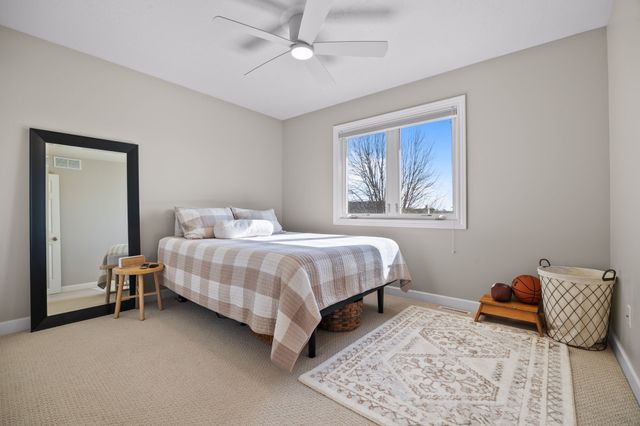 1013 NE 16th Street, Ankeny, IA 50021