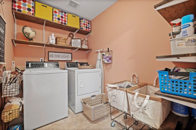 1013 NE 16th Street, Ankeny, IA 50021