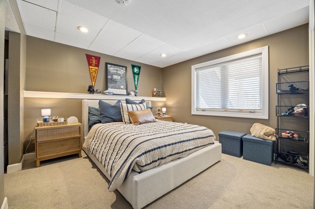 1013 NE 16th Street, Ankeny, IA 50021