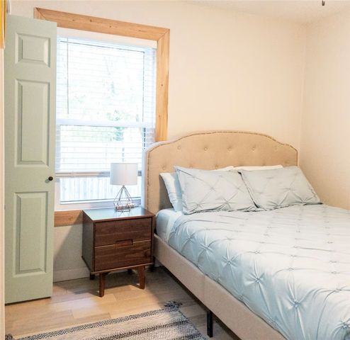 23 Brookhollow Place, Bentonville, AR 72712