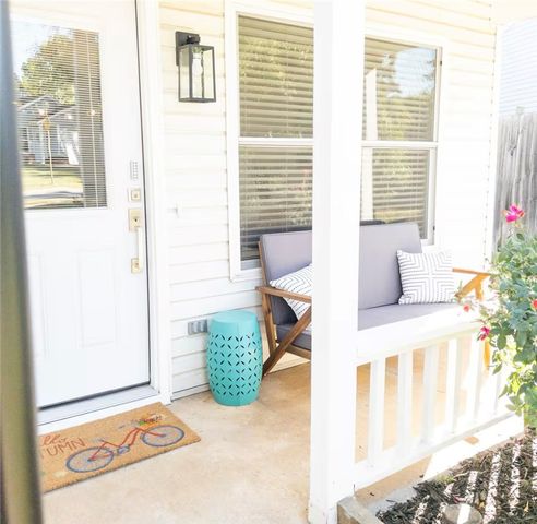 23 Brookhollow Place, Bentonville, AR 72712