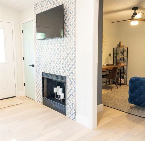 23 Brookhollow Place, Bentonville, AR 72712