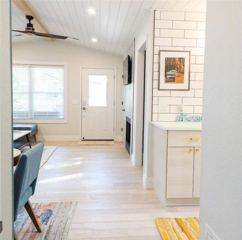 23 Brookhollow Place, Bentonville, AR 72712