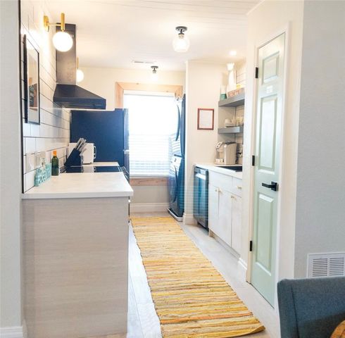 23 Brookhollow Place, Bentonville, AR 72712