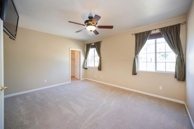688 Humbert St, Folsom, CA 95630