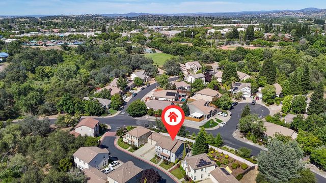 688 Humbert St, Folsom, CA 95630