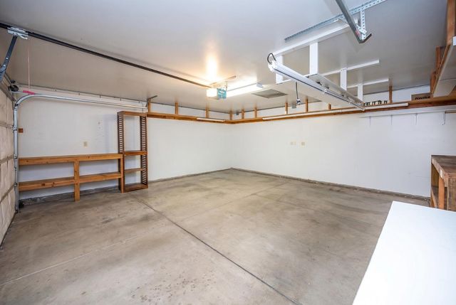 688 Humbert St, Folsom, CA 95630
