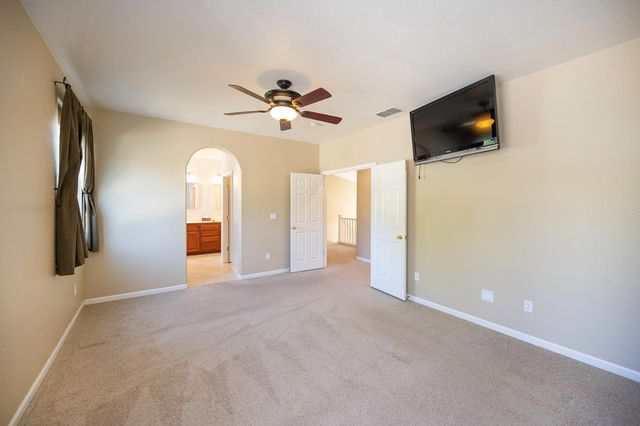 688 Humbert St, Folsom, CA 95630