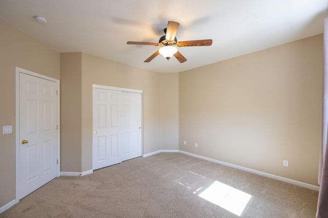 688 Humbert St, Folsom, CA 95630