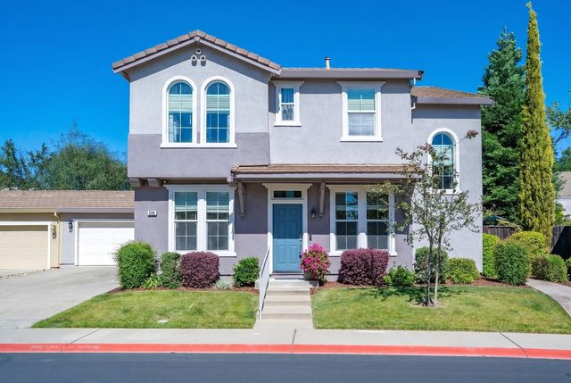 688 Humbert St, Folsom, CA 95630