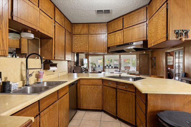 4210 Waples Road, Granbury, TX 76049