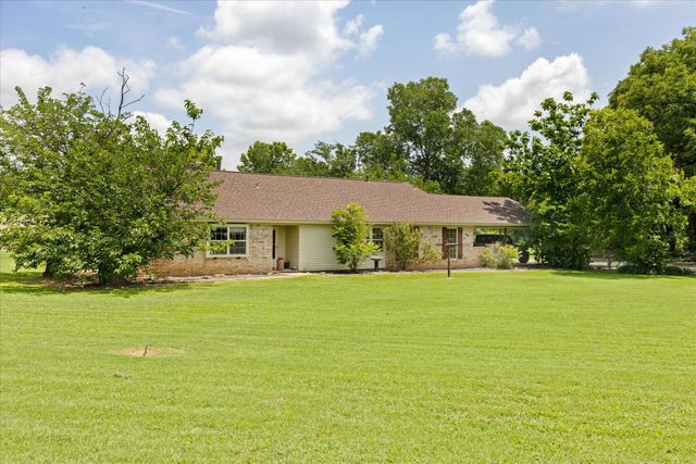 4210 Waples Road, Granbury, TX 76049