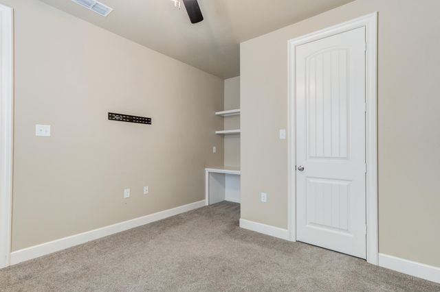 1114 N Granby Avenue, Lubbock, TX 79416