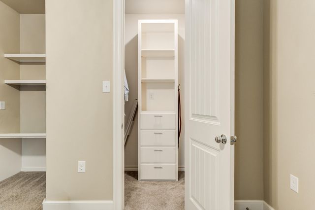 1114 N Granby Avenue, Lubbock, TX 79416