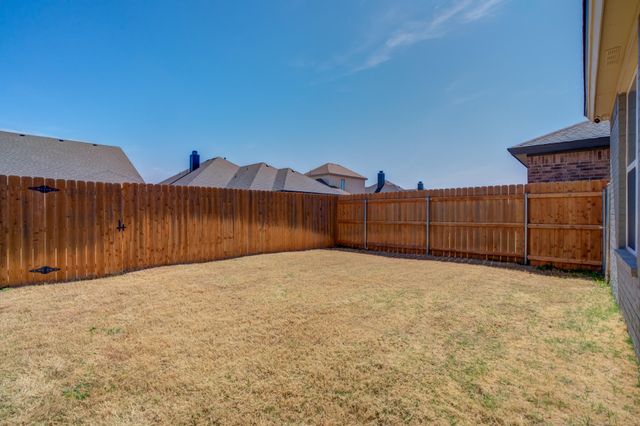 1114 N Granby Avenue, Lubbock, TX 79416