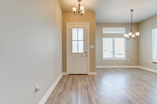 1114 N Granby Avenue, Lubbock, TX 79416