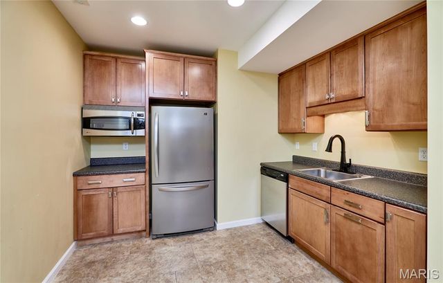 2227 Rebecca Lynn Court, Chesterfield, MO 63017