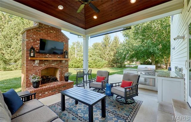 2227 Rebecca Lynn Court, Chesterfield, MO 63017