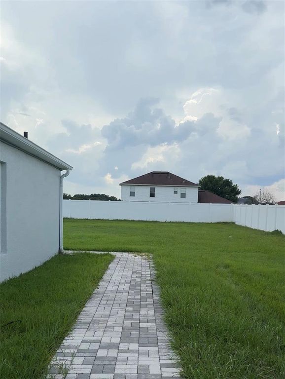 2410 HATTON CHASE LANE, Kissimmee, FL 34746