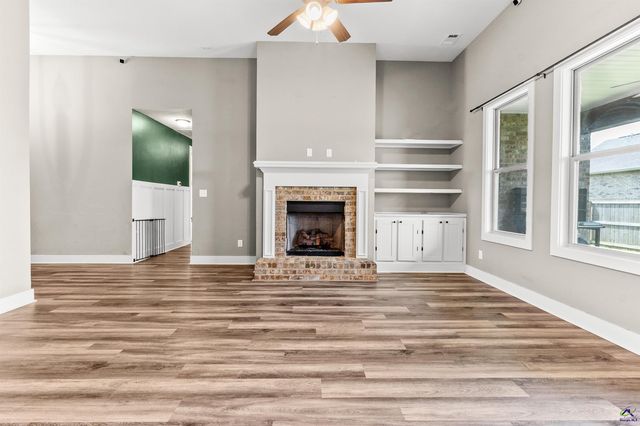 91 Barnyard Way, Perry, GA 31069