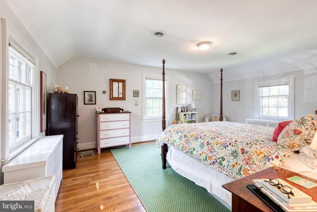 3 SAINT DUNSTANS GARTH, Baltimore, MD 21212