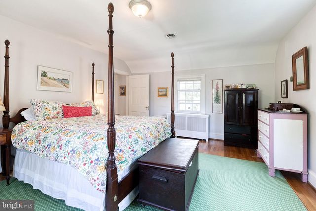 3 SAINT DUNSTANS GARTH, Baltimore, MD 21212