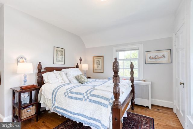 3 SAINT DUNSTANS GARTH, Baltimore, MD 21212