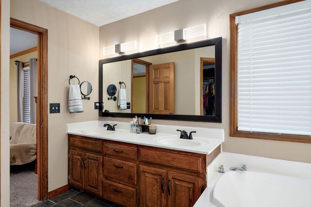 2080 N Preakness Drive, Nixa, MO 65714