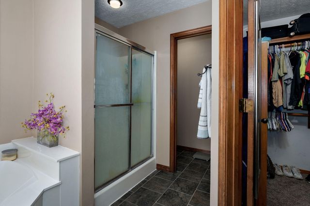 2080 N Preakness Drive, Nixa, MO 65714