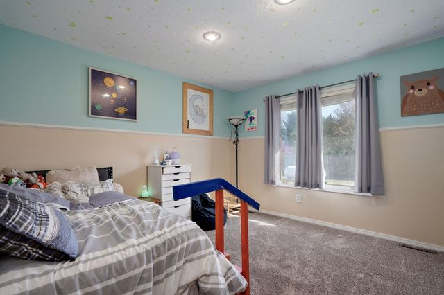 2080 N Preakness Drive, Nixa, MO 65714