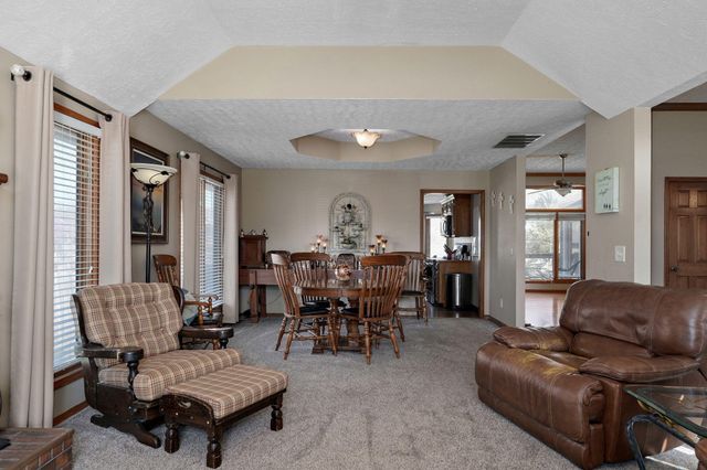 2080 N Preakness Drive, Nixa, MO 65714