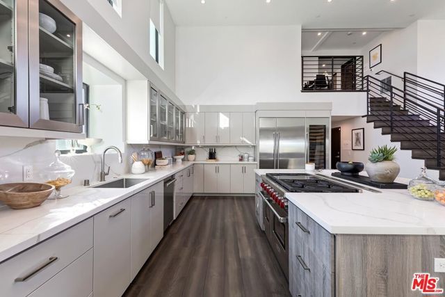 1839 Pandora Avenue PH, Los Angeles, CA 90025