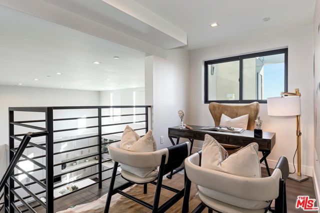 1839 Pandora Avenue PH, Los Angeles, CA 90025