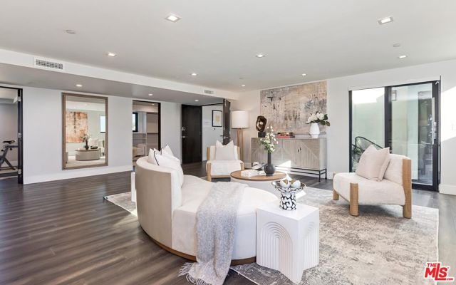 1839 Pandora Avenue PH, Los Angeles, CA 90025