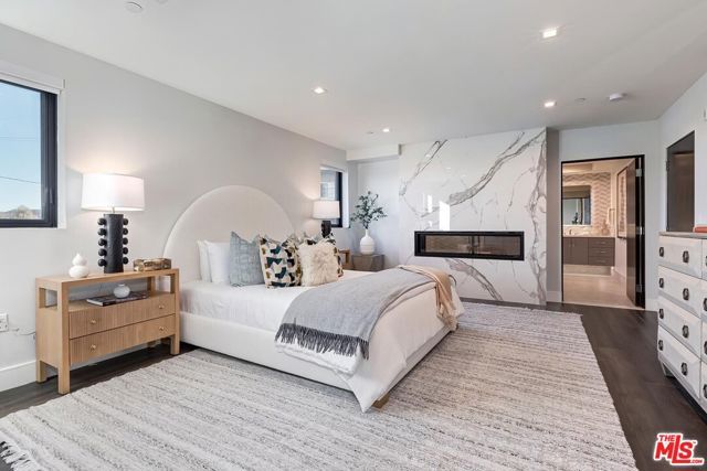 1839 Pandora Avenue PH, Los Angeles, CA 90025