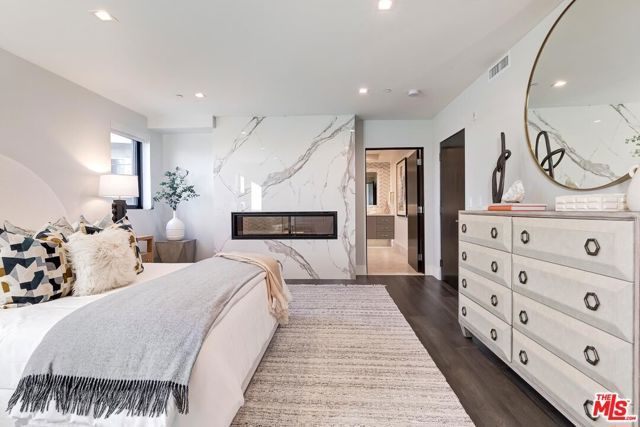 1839 Pandora Avenue PH, Los Angeles, CA 90025