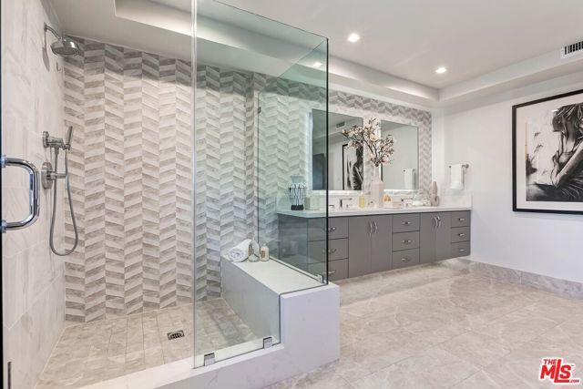 1839 Pandora Avenue PH, Los Angeles, CA 90025
