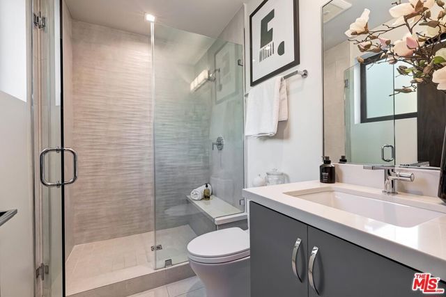 1839 Pandora Avenue PH, Los Angeles, CA 90025