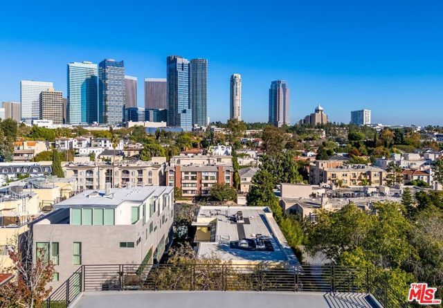1839 Pandora Avenue PH, Los Angeles, CA 90025