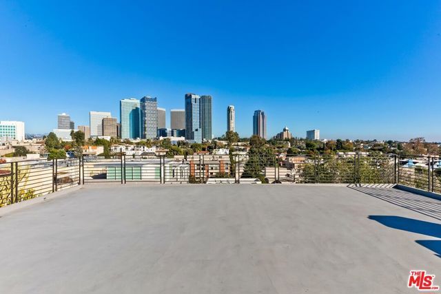 1839 Pandora Avenue PH, Los Angeles, CA 90025