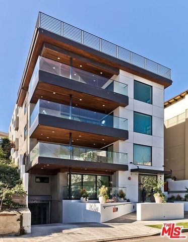1839 Pandora Avenue PH, Los Angeles, CA 90025