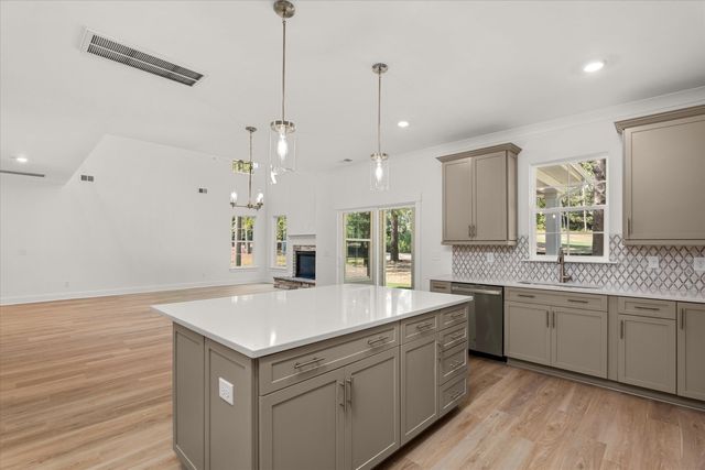 1111 Birdie Place, Graniteville, SC 29829