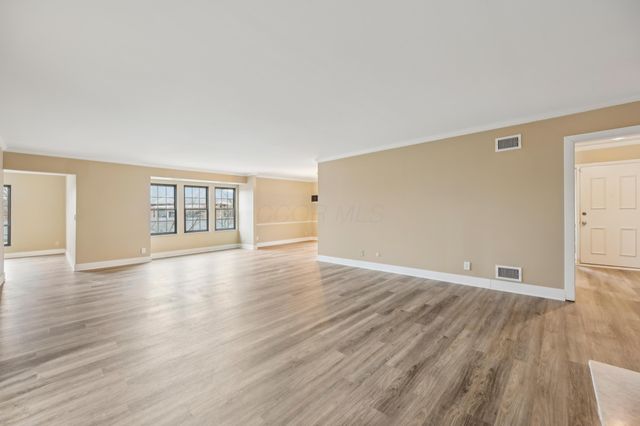 3526 Rue De Fleur, Columbus, OH 43221